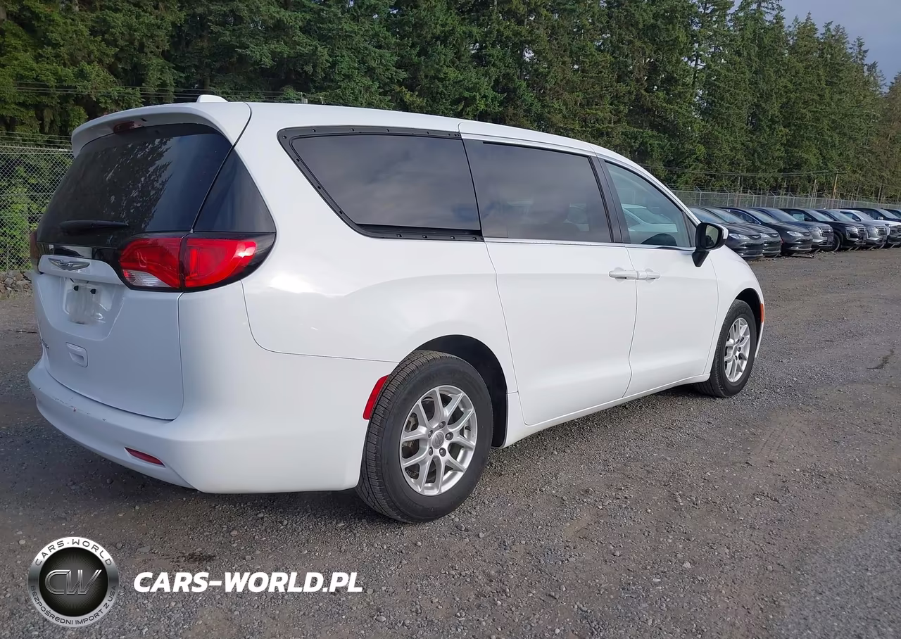 2020 Chrysler Voyager Lx VIN:2C4RC1CG7LR237639 - 4