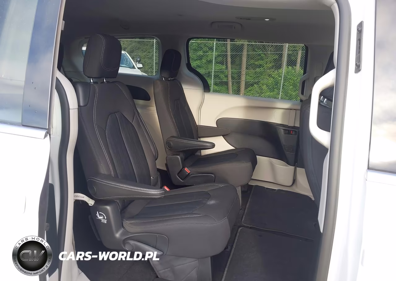 2020 Chrysler Voyager Lx VIN:2C4RC1CG7LR237639 - 8