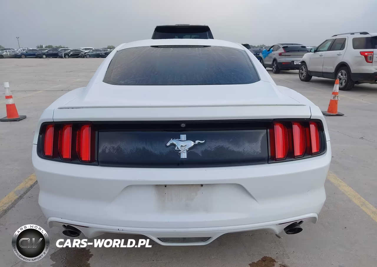 2015 Ford Mustang V6 VIN:1FA6P8AMXF5322166 - 16