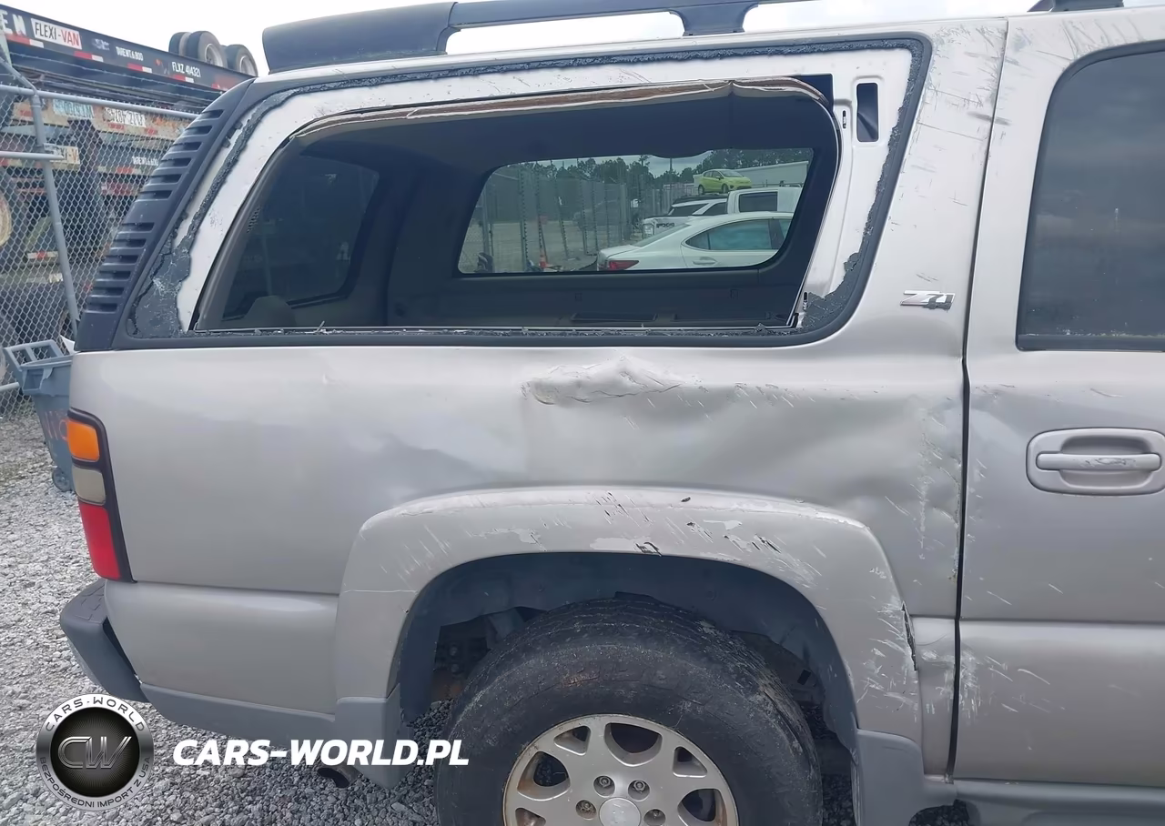 2005 Chevrolet Suburban 1500 Z71 VIN:3GNFK16Z25G187462 - 12