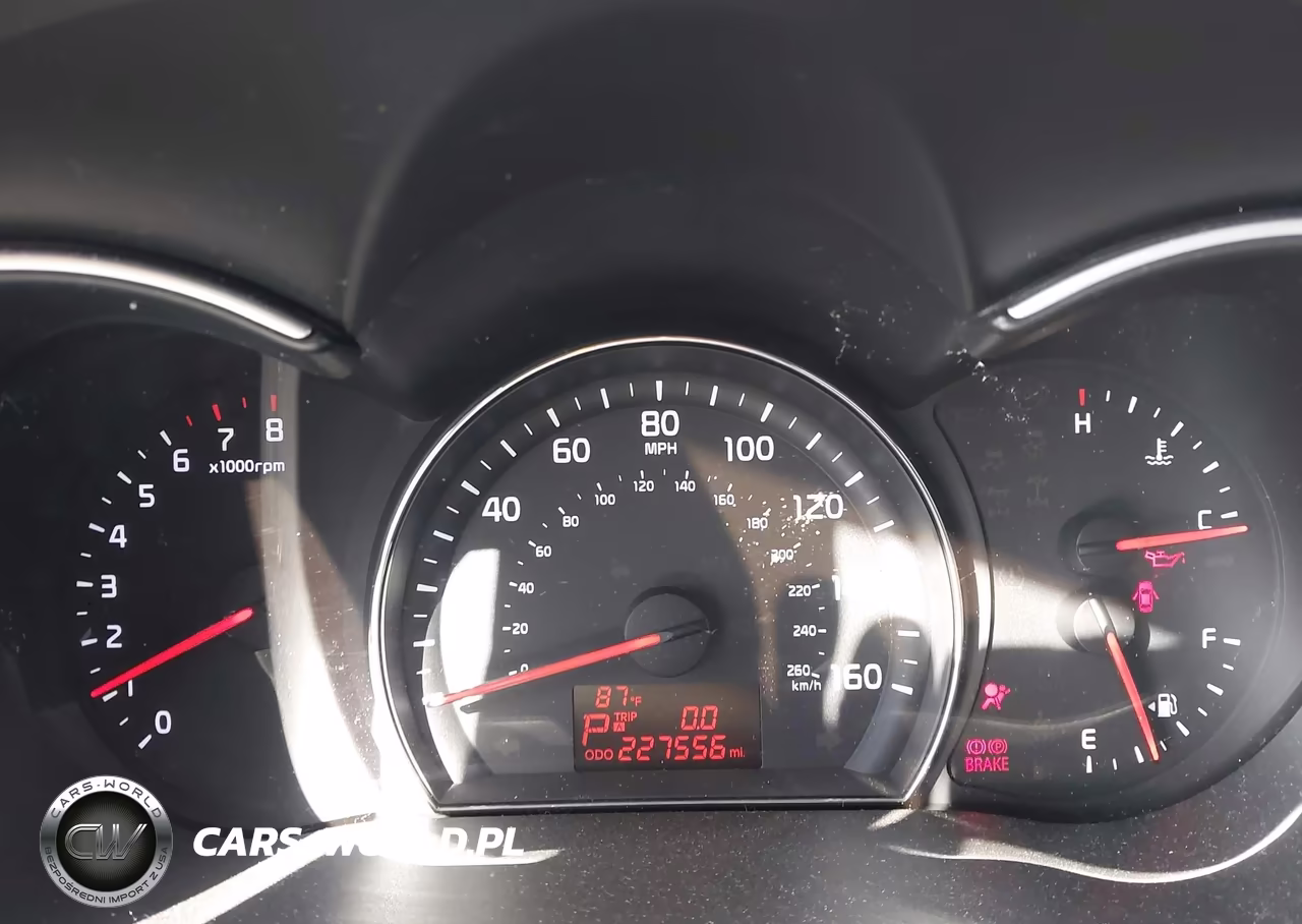 2015 Kia Sorento Lx VIN:5XYKT3A67FG587952 - 7