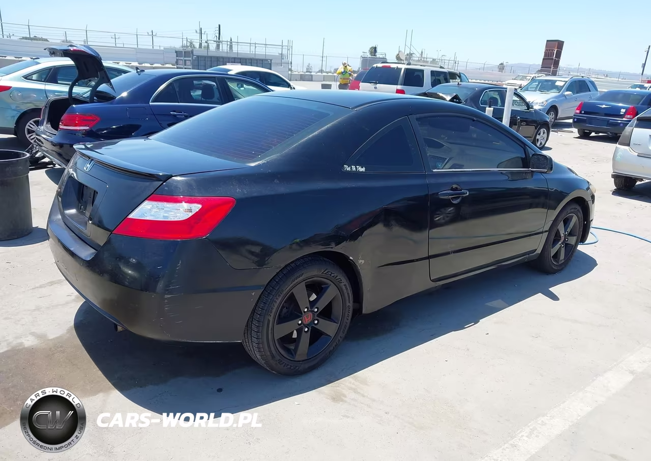 2007 Honda Civic Lx VIN:2HGFG12617H513553 - 4