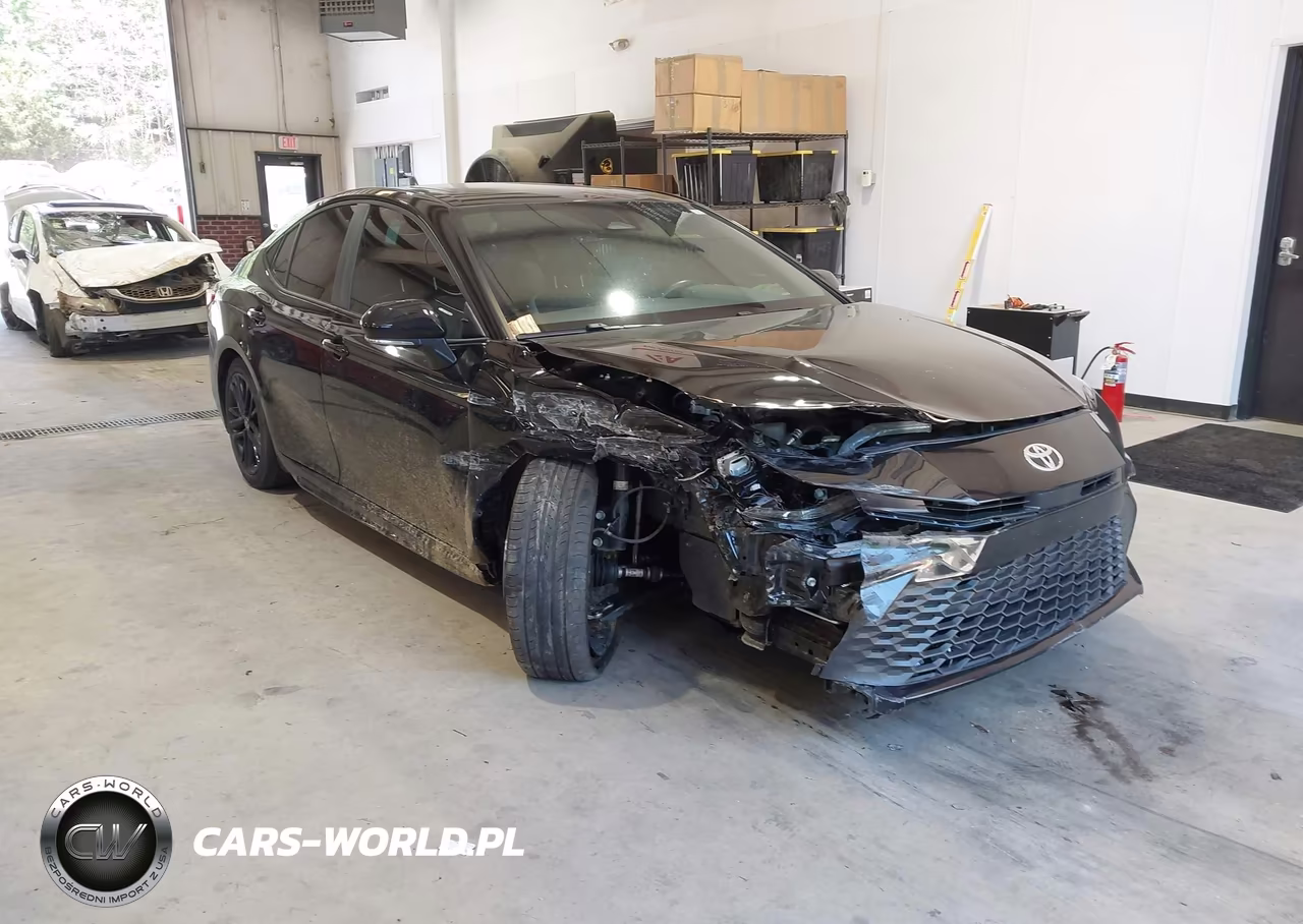 2025 Toyota Camry Se – zdjęcie 1 z 17