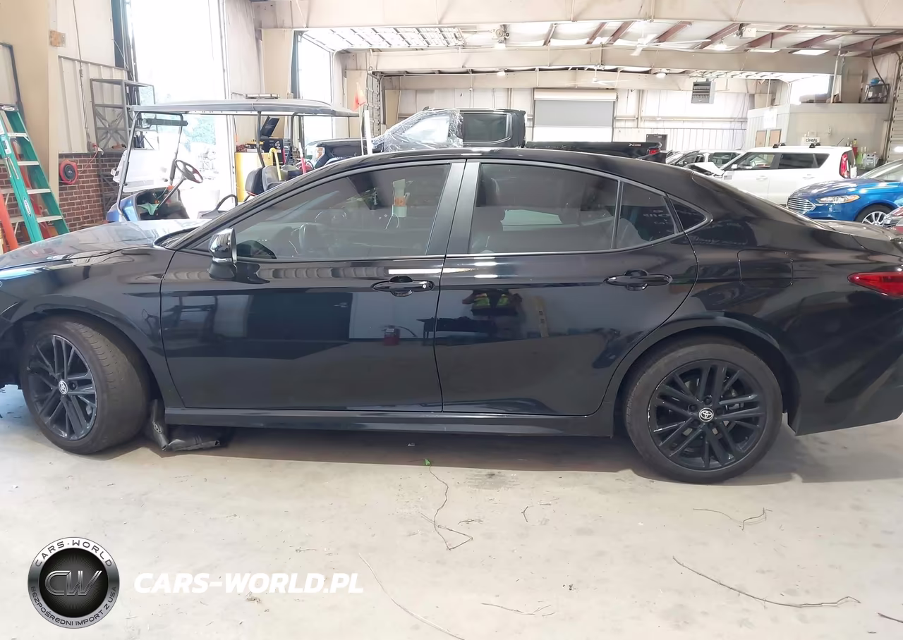 2025 Toyota Camry Se VIN:4T1DAACK9SU614991 - 15