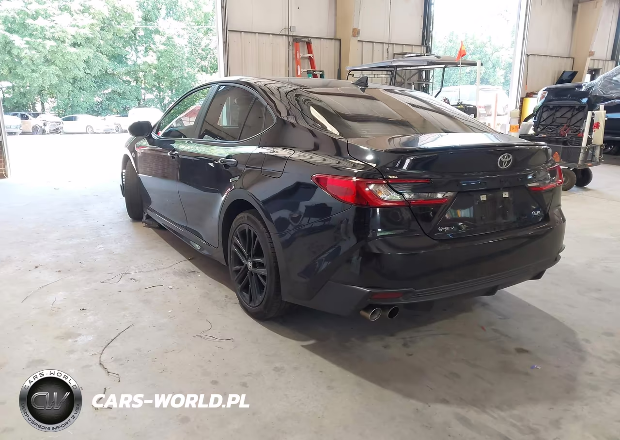2025 Toyota Camry Se VIN:4T1DAACK9SU614991 - 3