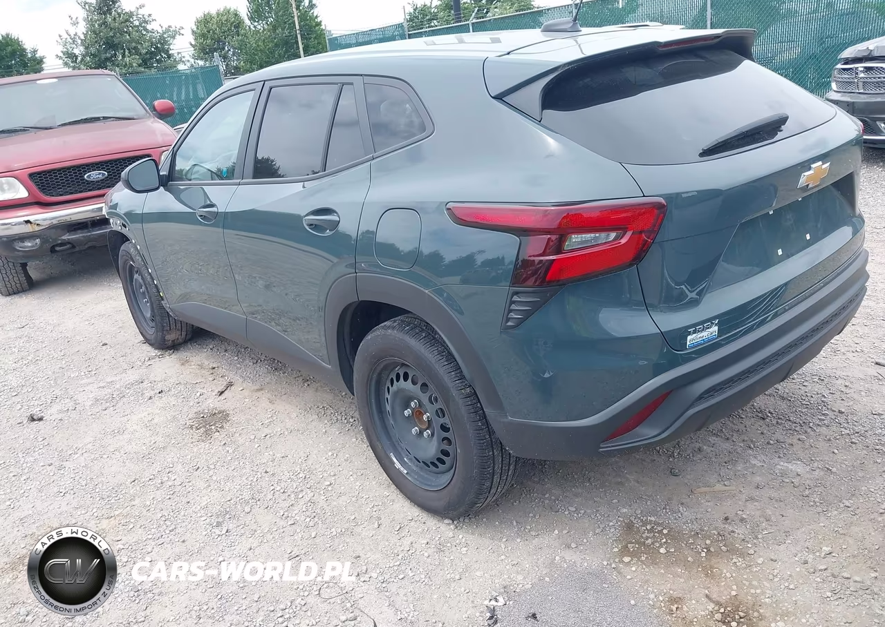 2025 Chevrolet Trax Fwd Ls VIN:KL77LFEP1SC275244 - 3