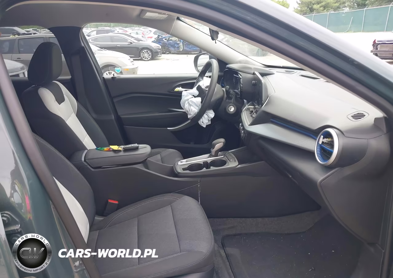 2025 Chevrolet Trax Fwd Ls VIN:KL77LFEP1SC275244 - 5