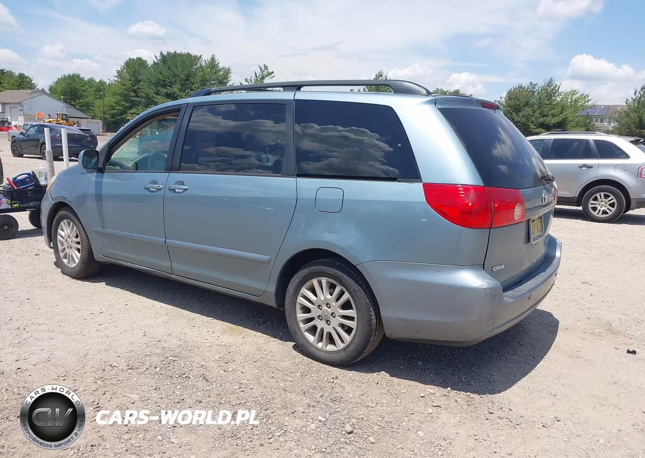 2009 Toyota Sienna Xle VIN:5TDZK22C89S266526 - 3
