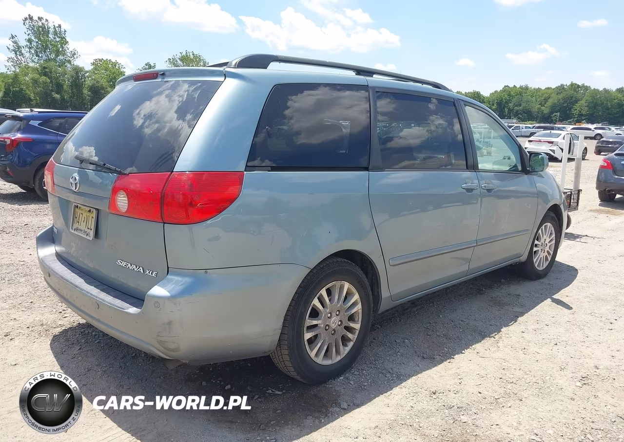 2009 Toyota Sienna Xle VIN:5TDZK22C89S266526 - 4