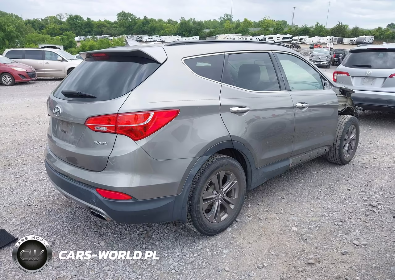 2013 Hyundai Santa Fe Sport VIN:5XYZU3LB9DG016322 - 4