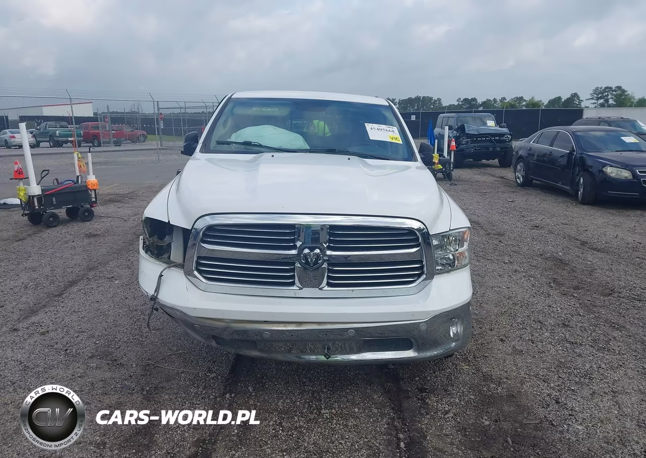 2019 Ram 1500 Classic Big Horn 4X2 6'4 Box VIN:1C6RR6TT6KS653856 - 13