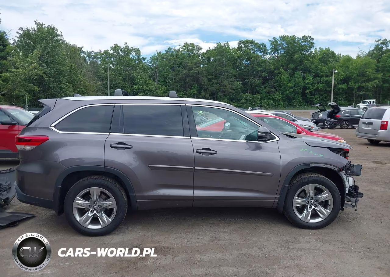 2019 Toyota Highlander Limited VIN:5TDDZRFH6KS949450 - 14