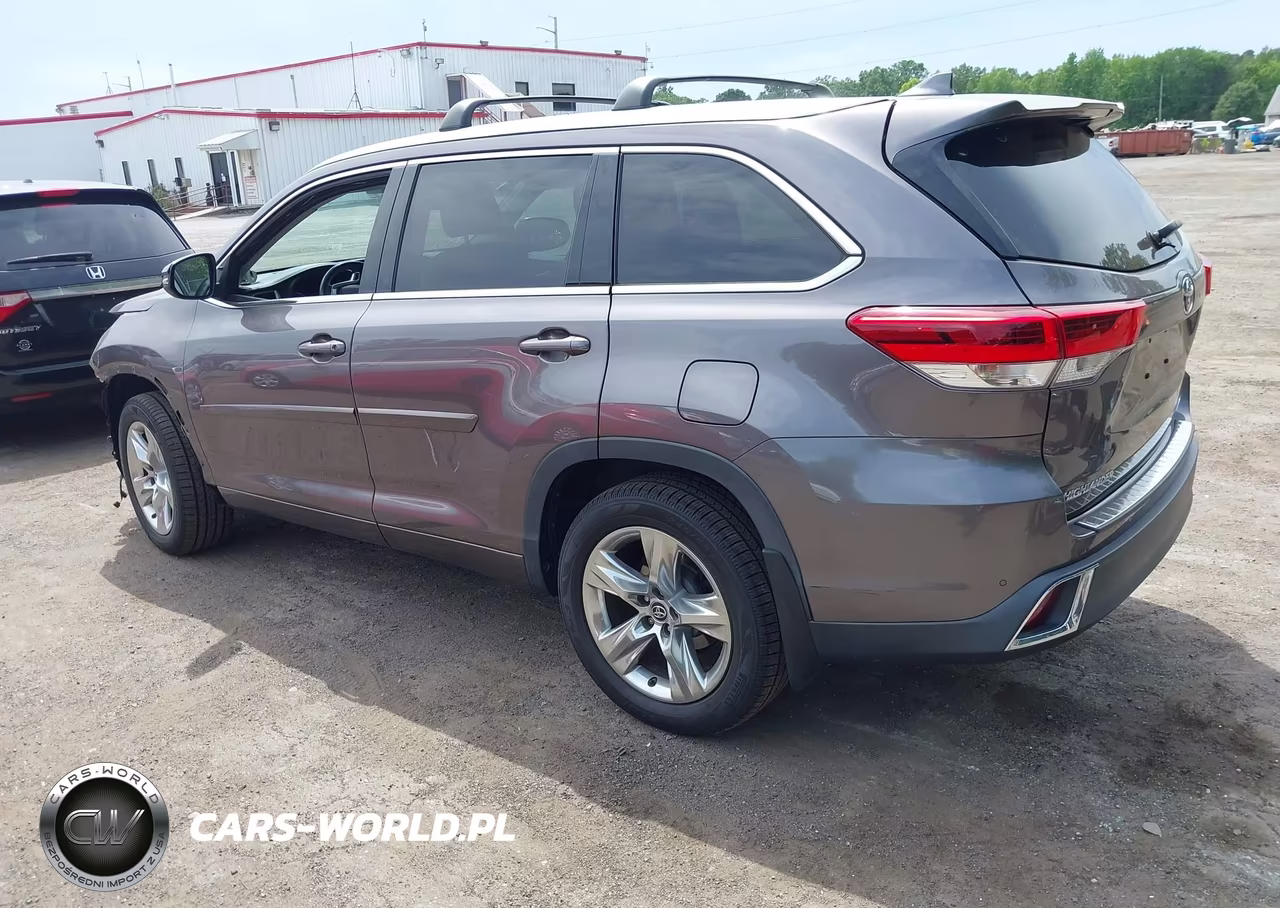 2019 Toyota Highlander Limited VIN:5TDDZRFH6KS949450 - 3