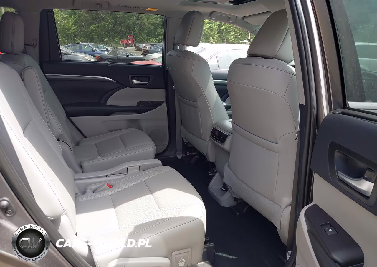 2019 Toyota Highlander Limited VIN:5TDDZRFH6KS949450 - 8