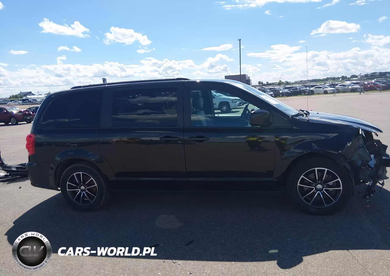 2018 Dodge Grand Caravan Gt VIN:2C4RDGEG1JR334989 - 13