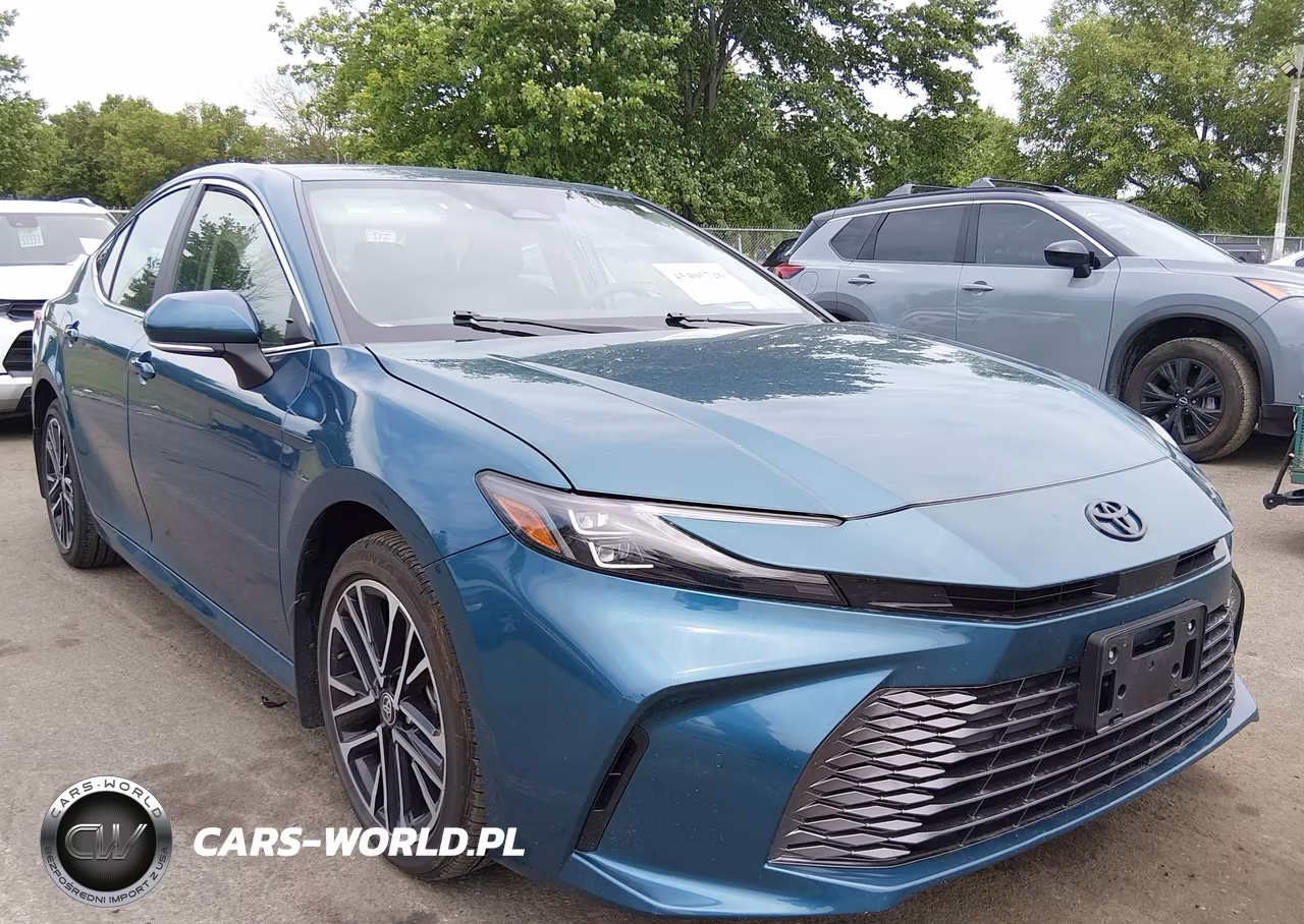 2025 Toyota Camry Xle – zdjęcie 1 z 16