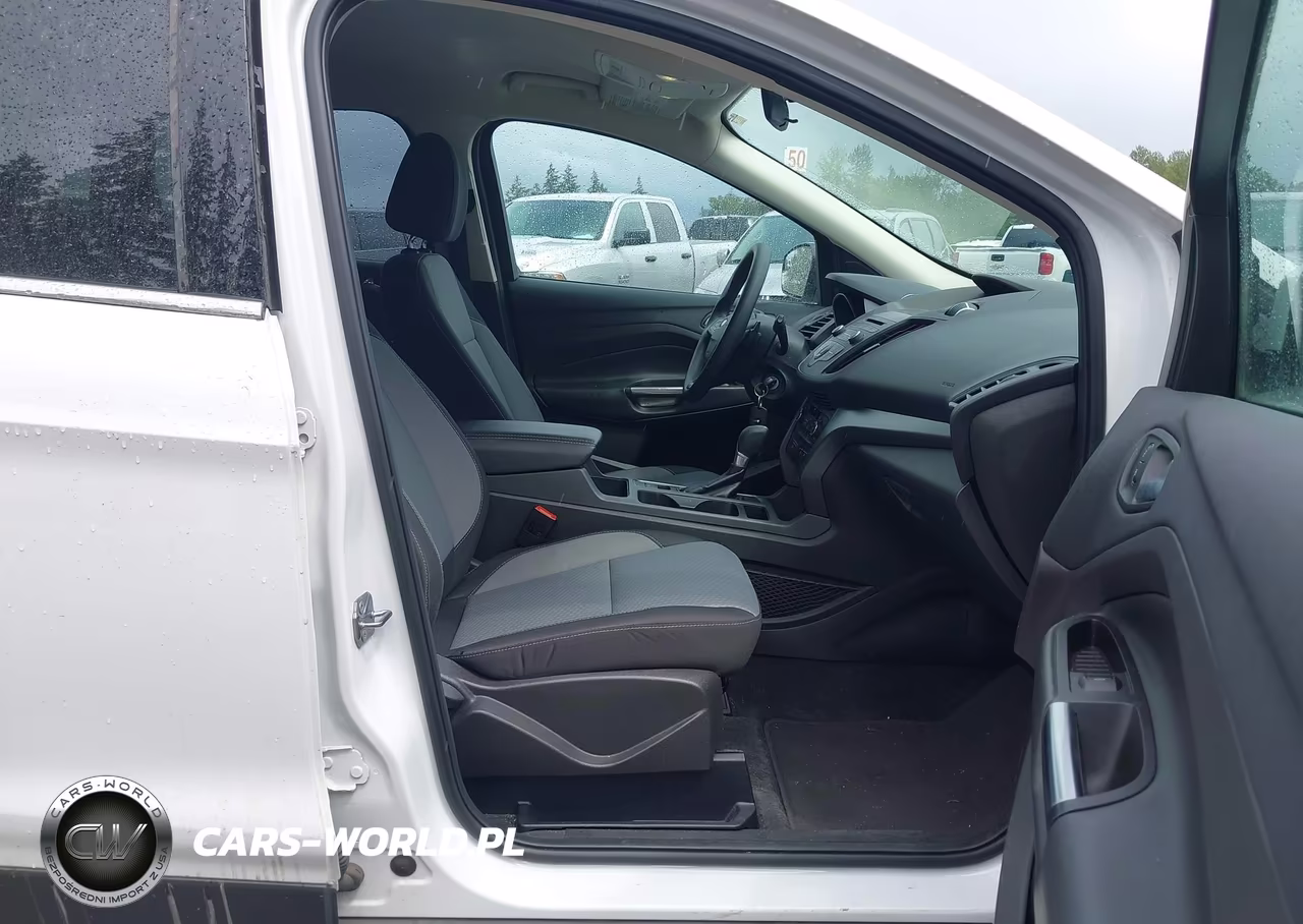 2017 Ford Escape Se VIN:1FMCU9GD7HUE50338 - 5