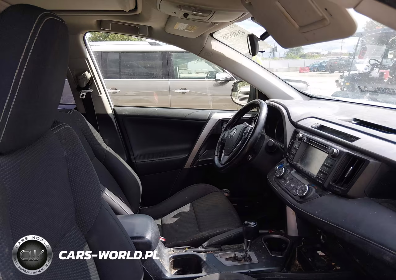 2017 Toyota Rav4 Hybrid Xle VIN:JTMRJREV2HD090902 - 5