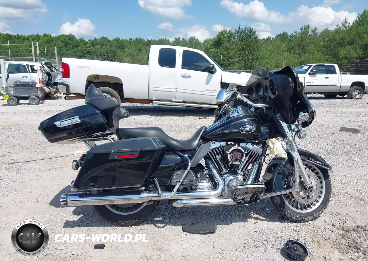 2009 Harley-Davidson Flhtcu VIN:1HD1FC4149Y648509 - 12