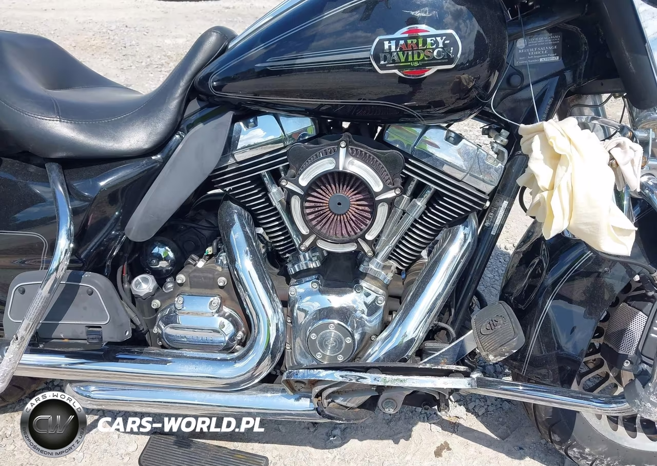 2009 Harley-Davidson Flhtcu VIN:1HD1FC4149Y648509 - 8