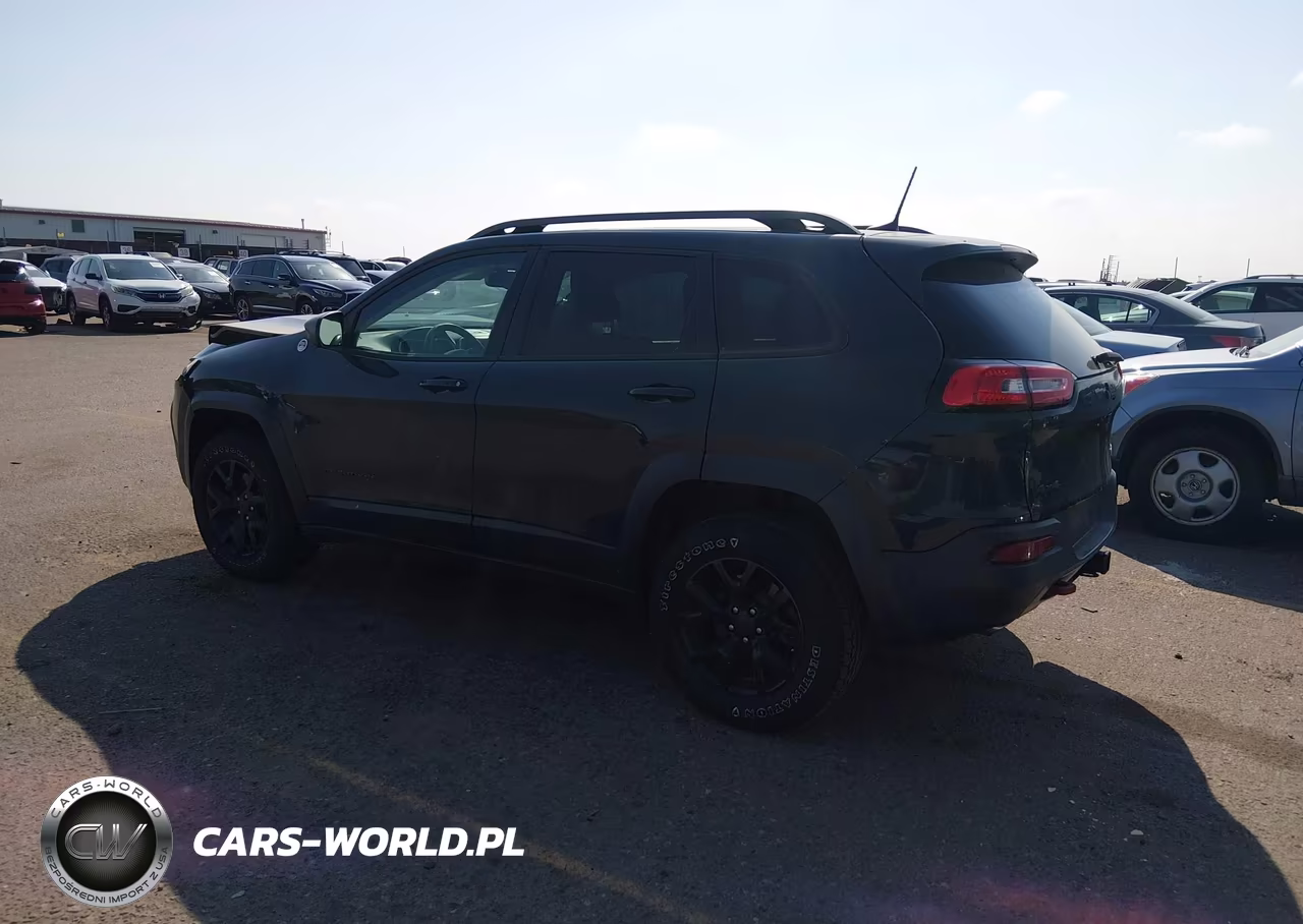 2016 Jeep Cherokee Trailhawk VIN:1C4PJMBS7GW268052 - 14