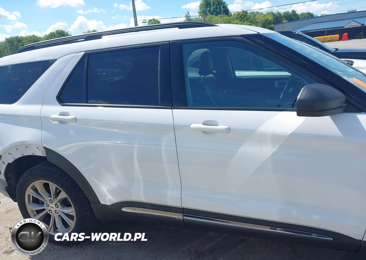 2021 Ford Explorer Xlt VIN:1FMSK8DH8MGC23770 - 14