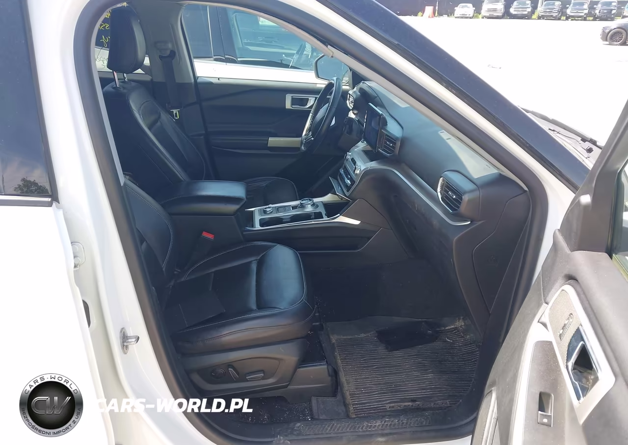 2021 Ford Explorer Xlt VIN:1FMSK8DH8MGC23770 - 5