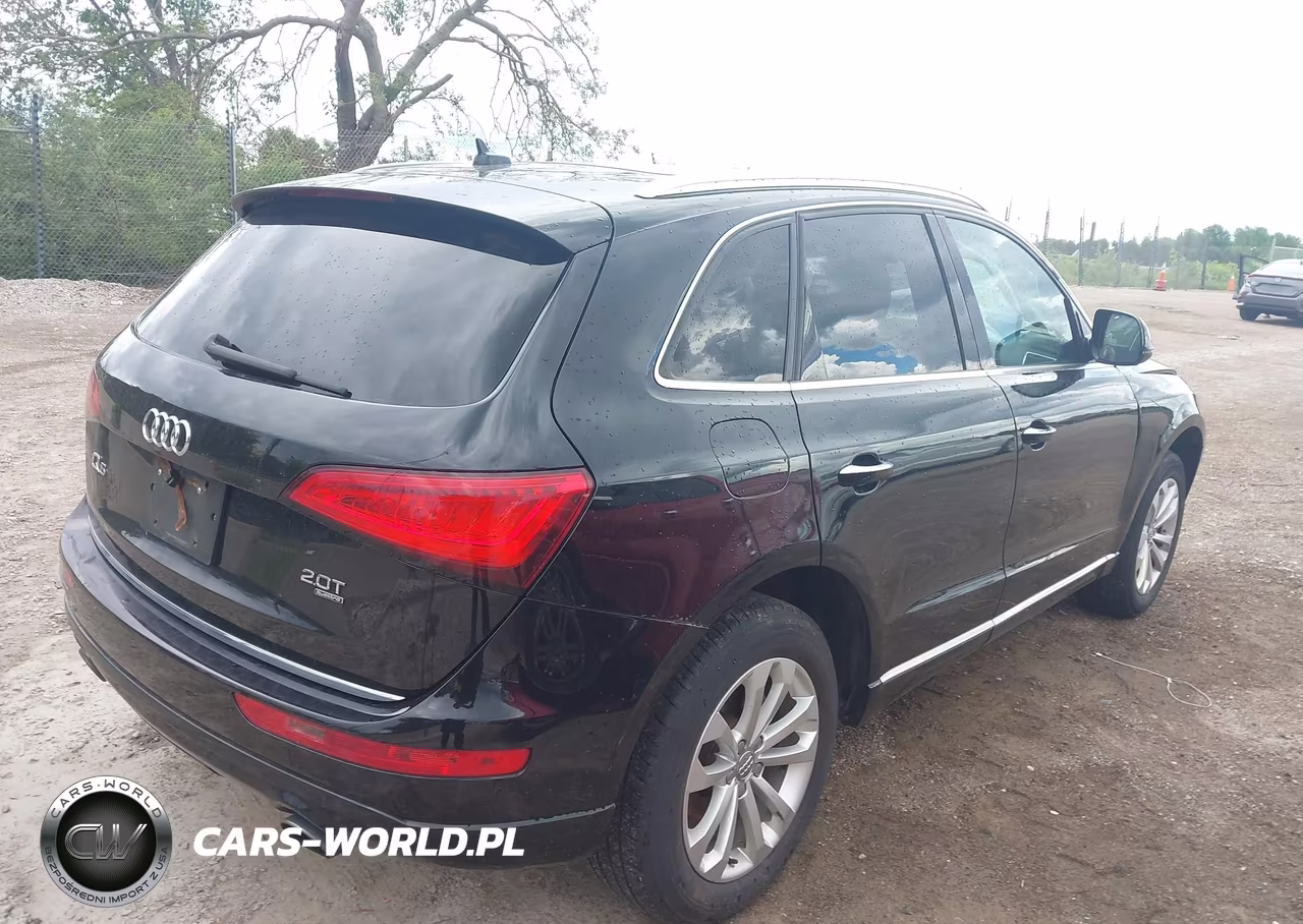 2015 Audi Q5 2.0T Premium VIN:WA1LFAFPXFA064999 - 4