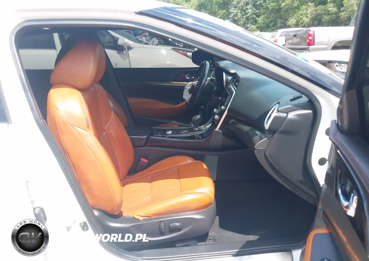 2019 Nissan Maxima 3.5 Platinum VIN:1N4AA6AV2KC377161 - 5