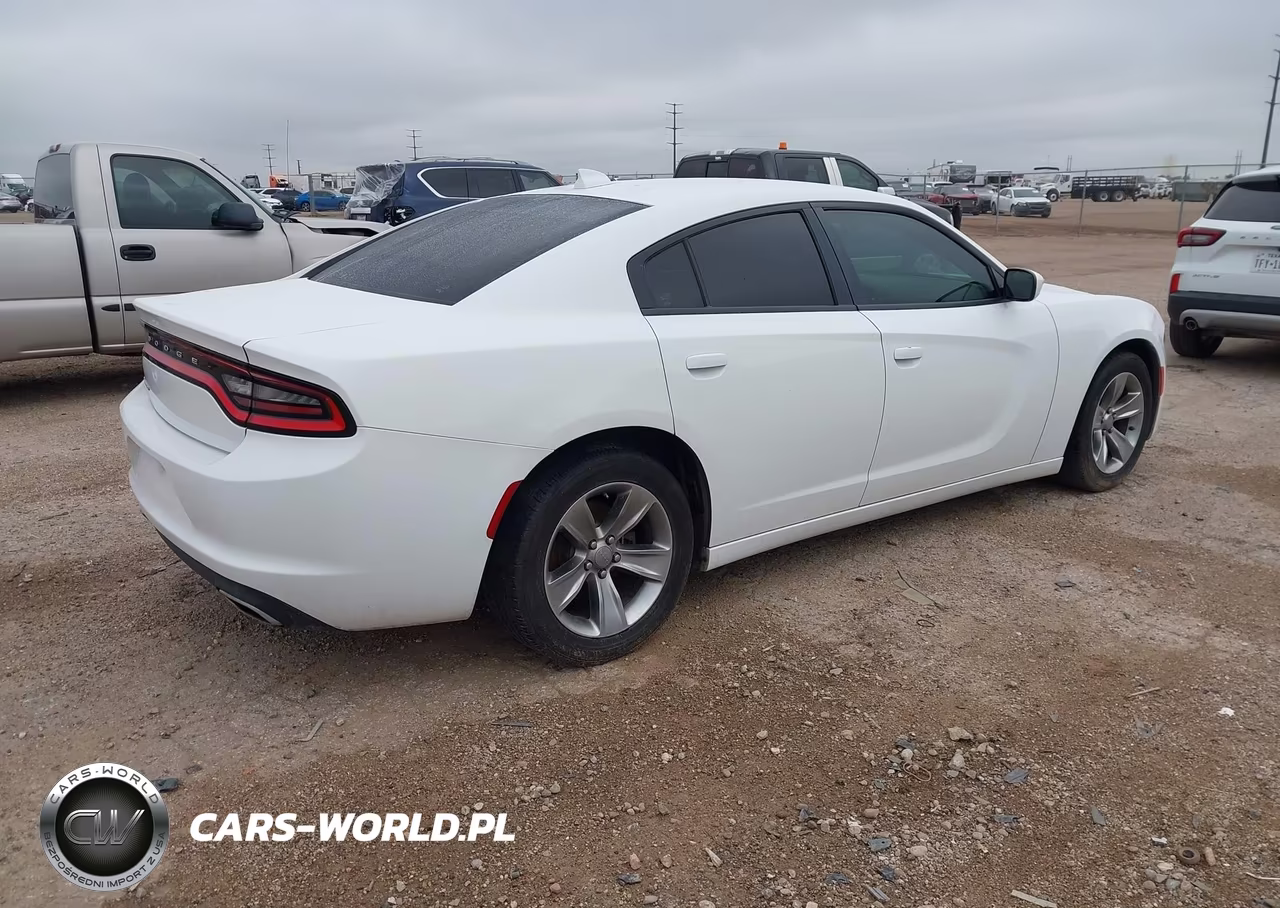 2016 Dodge Charger Sxt VIN:2C3CDXHG9GH186062 - 4