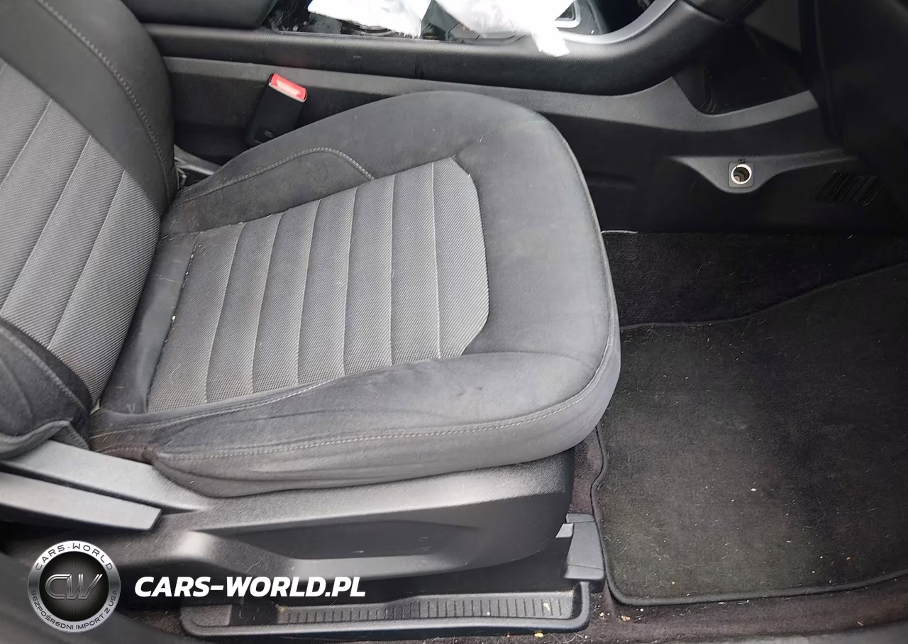 2016 Ford Edge Se VIN:2FMPK3G93GBB73742 - 5