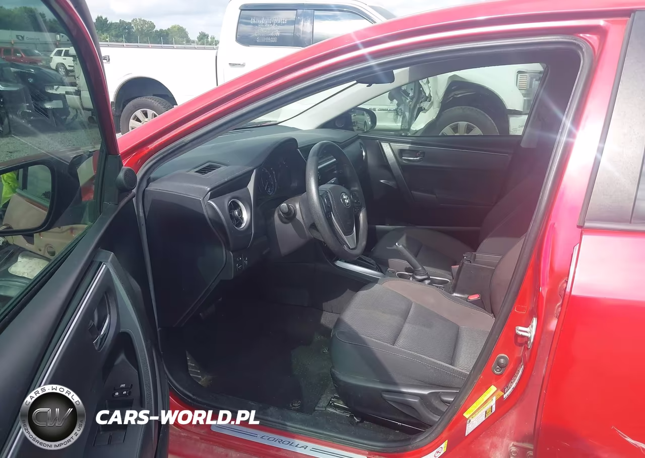 2019 Toyota Corolla Le VIN:5YFBURHE4KP929652 - 18