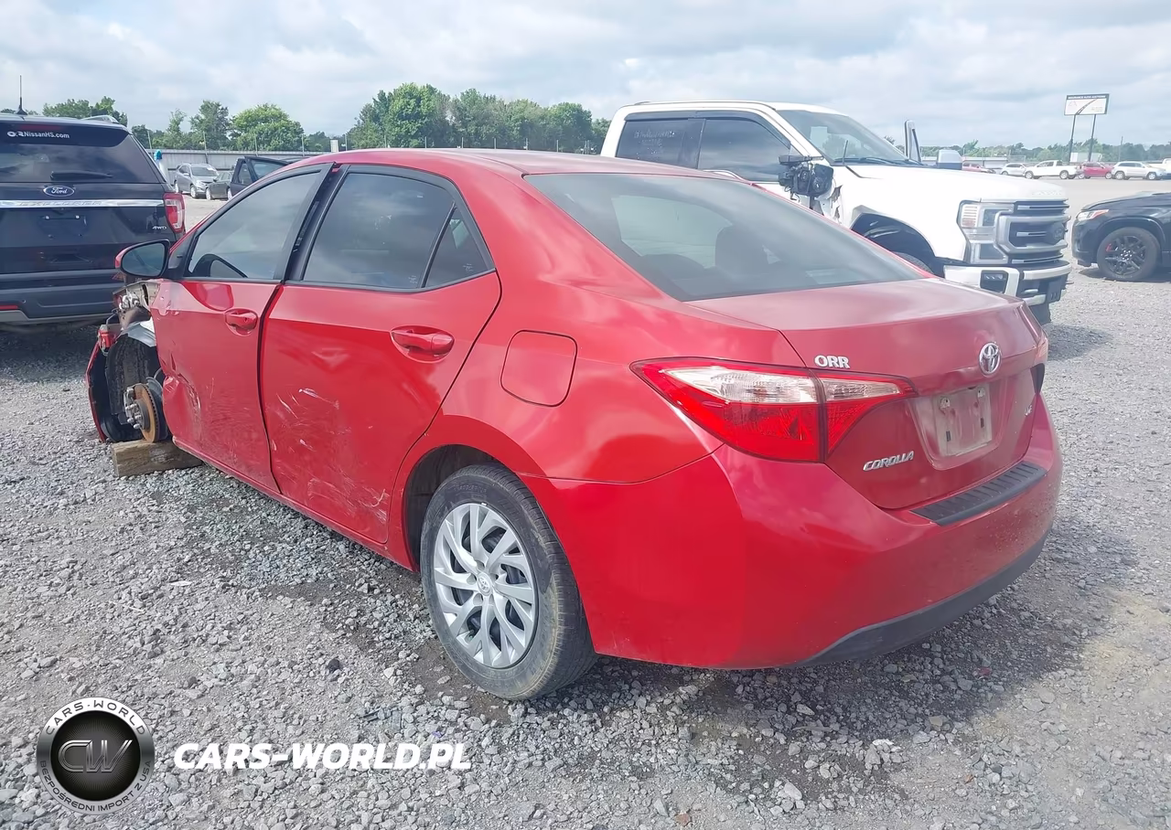 2019 Toyota Corolla Le VIN:5YFBURHE4KP929652 - 3