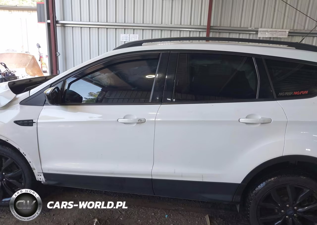 2018 Ford Escape Se VIN:1FMCU9GD6JUD13574 - 15