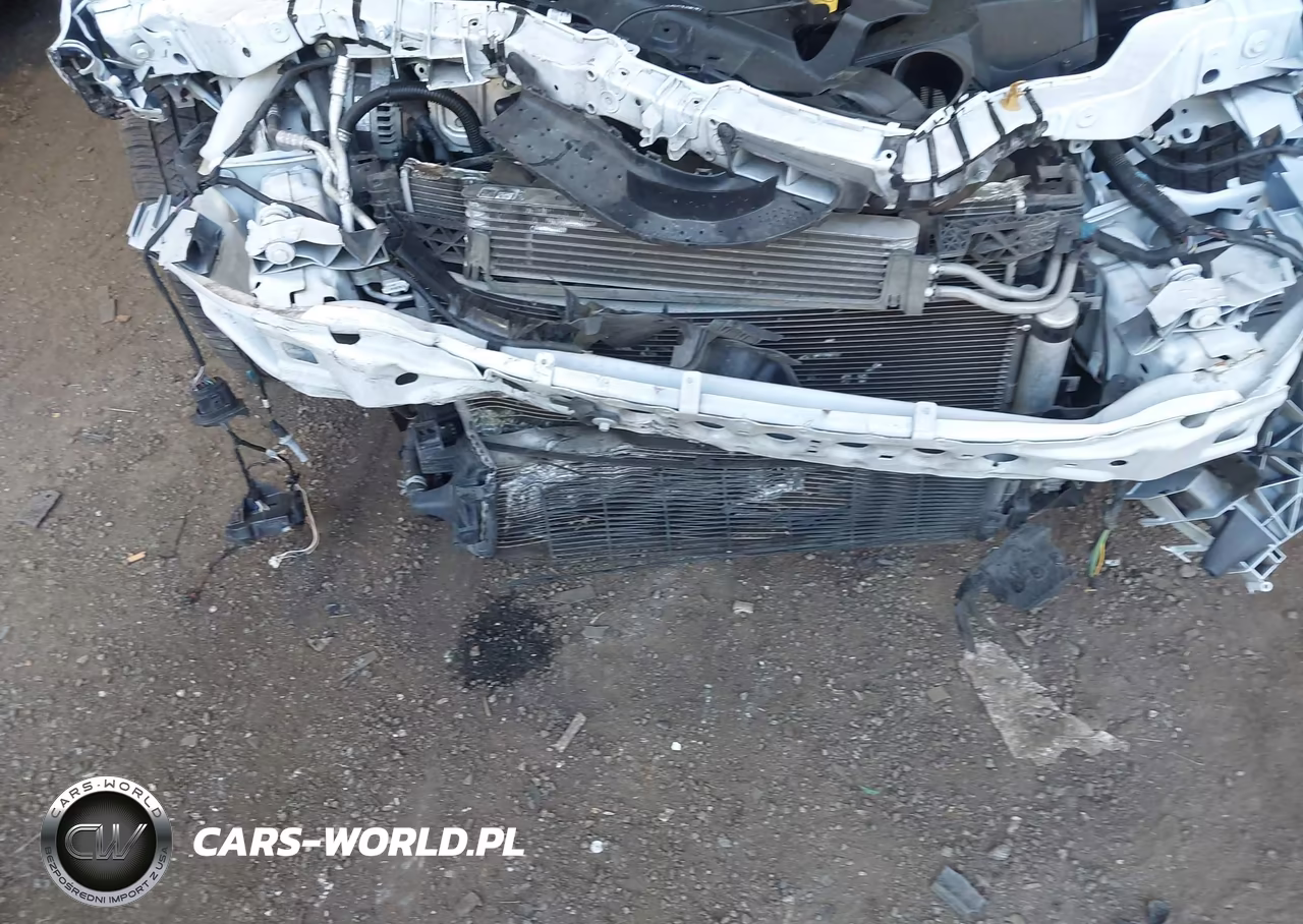 2018 Ford Escape Se VIN:1FMCU9GD6JUD13574 - 6