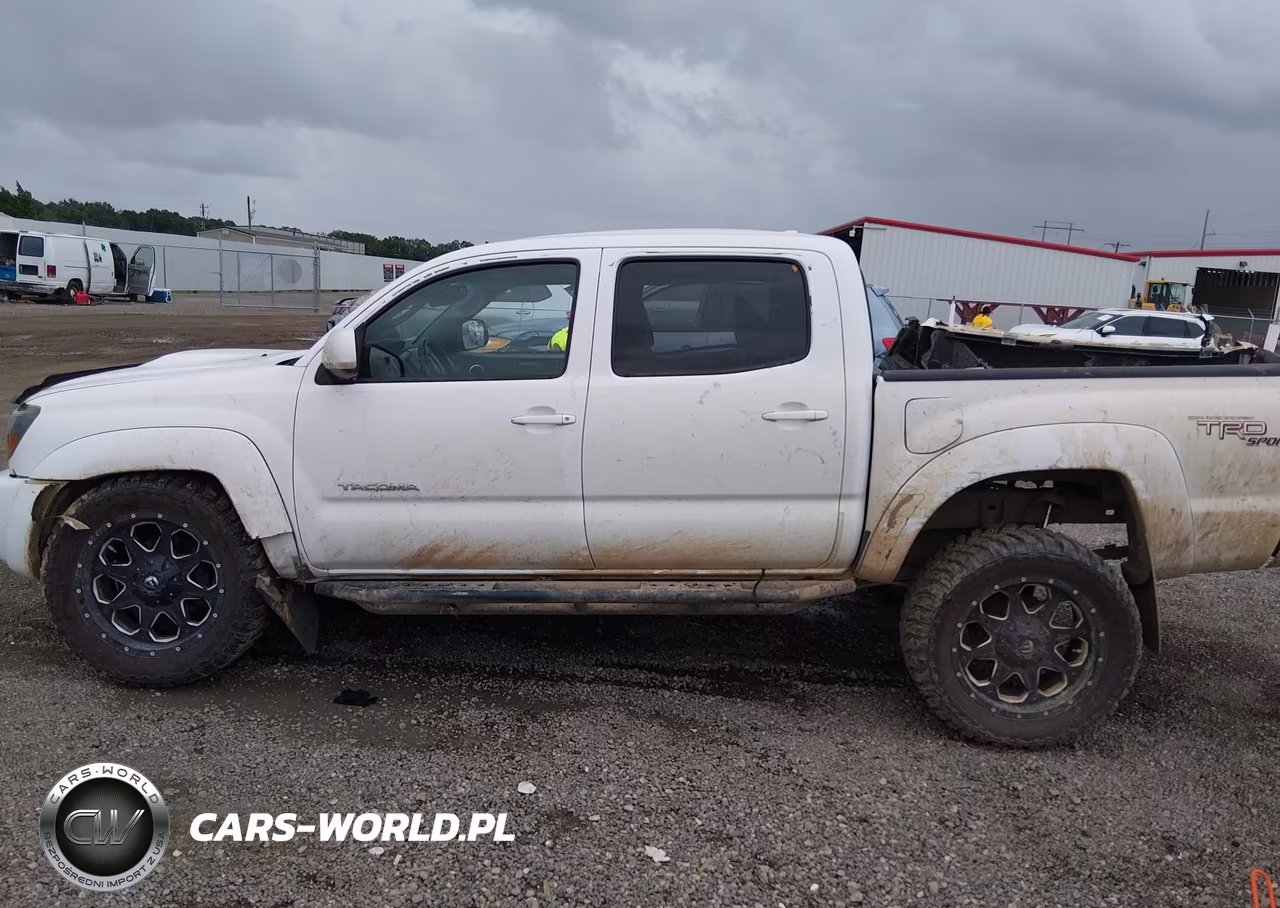 2010 Toyota Tacoma Base V6 VIN:3TMLU4EN3AM045915 - 15