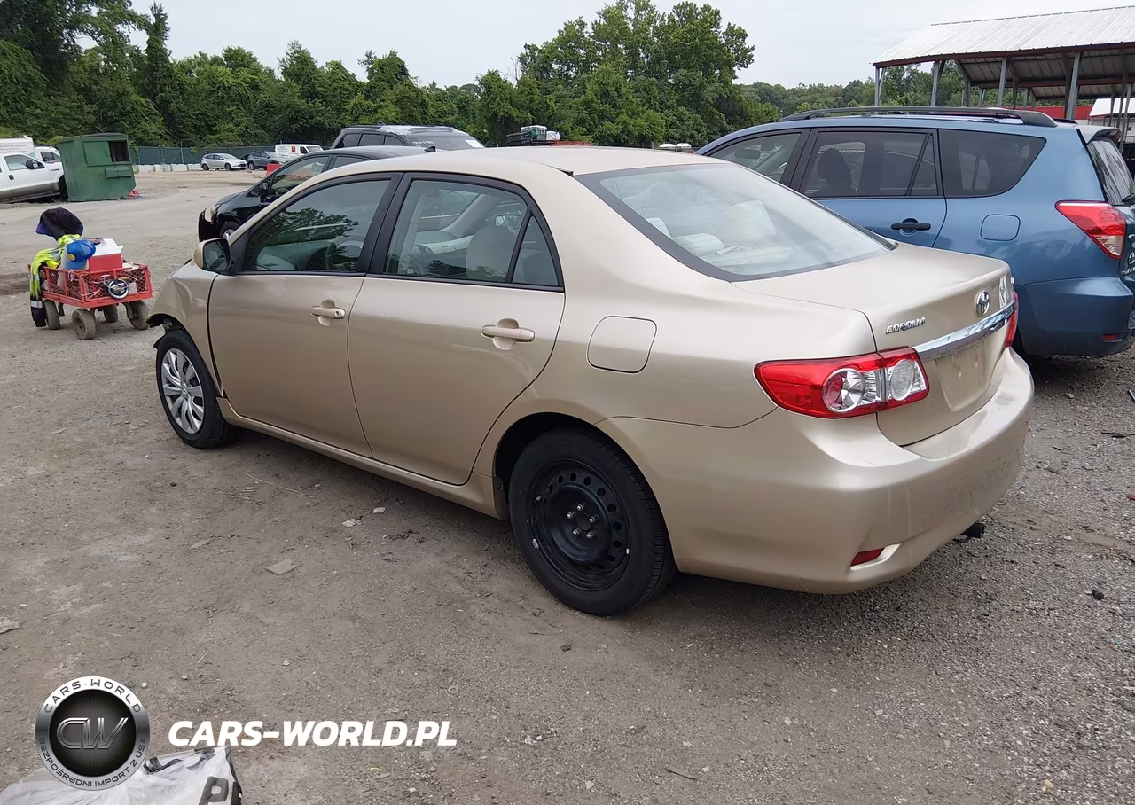 2012 Toyota Corolla Le VIN:5YFBU4EE2CP072577 - 3
