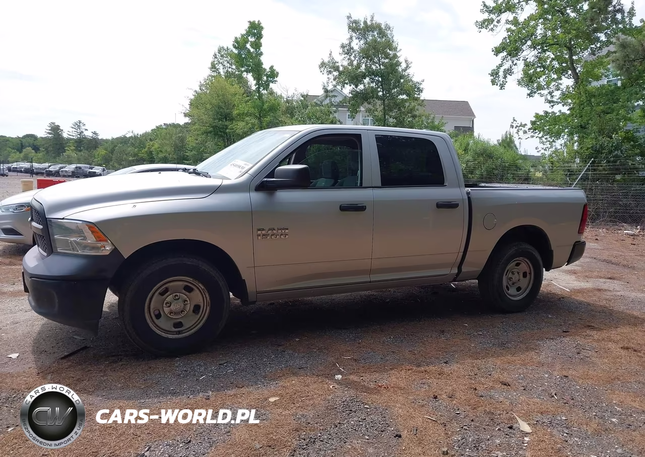2018 Ram 1500 VIN:1C6RR6KG1JS298632 - 14