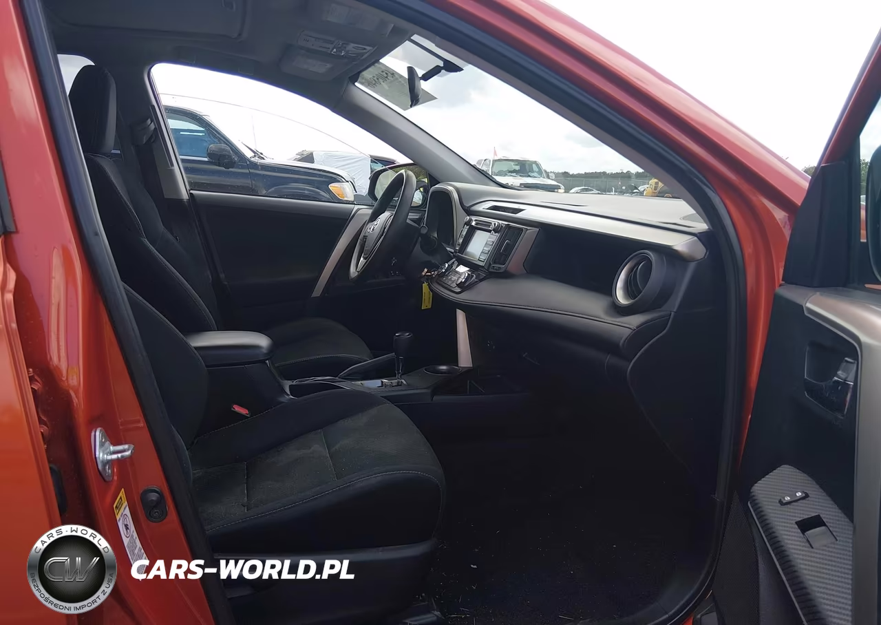 2015 Toyota Rav4 Xle VIN:2T3RFREV8FW330990 - 5