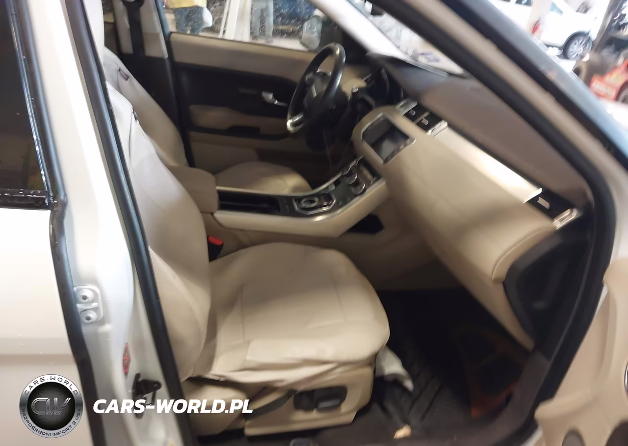 2015 Land Rover Range Rover Evoque Pure VIN:SALVN2BG9FH054252 - 5