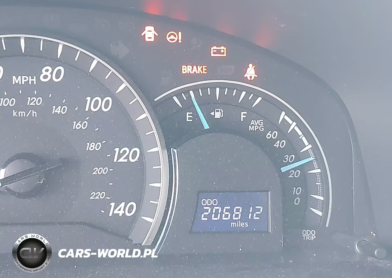 2015 Toyota Camry Le VIN:4T4BF1FK2FR492829 - 15
