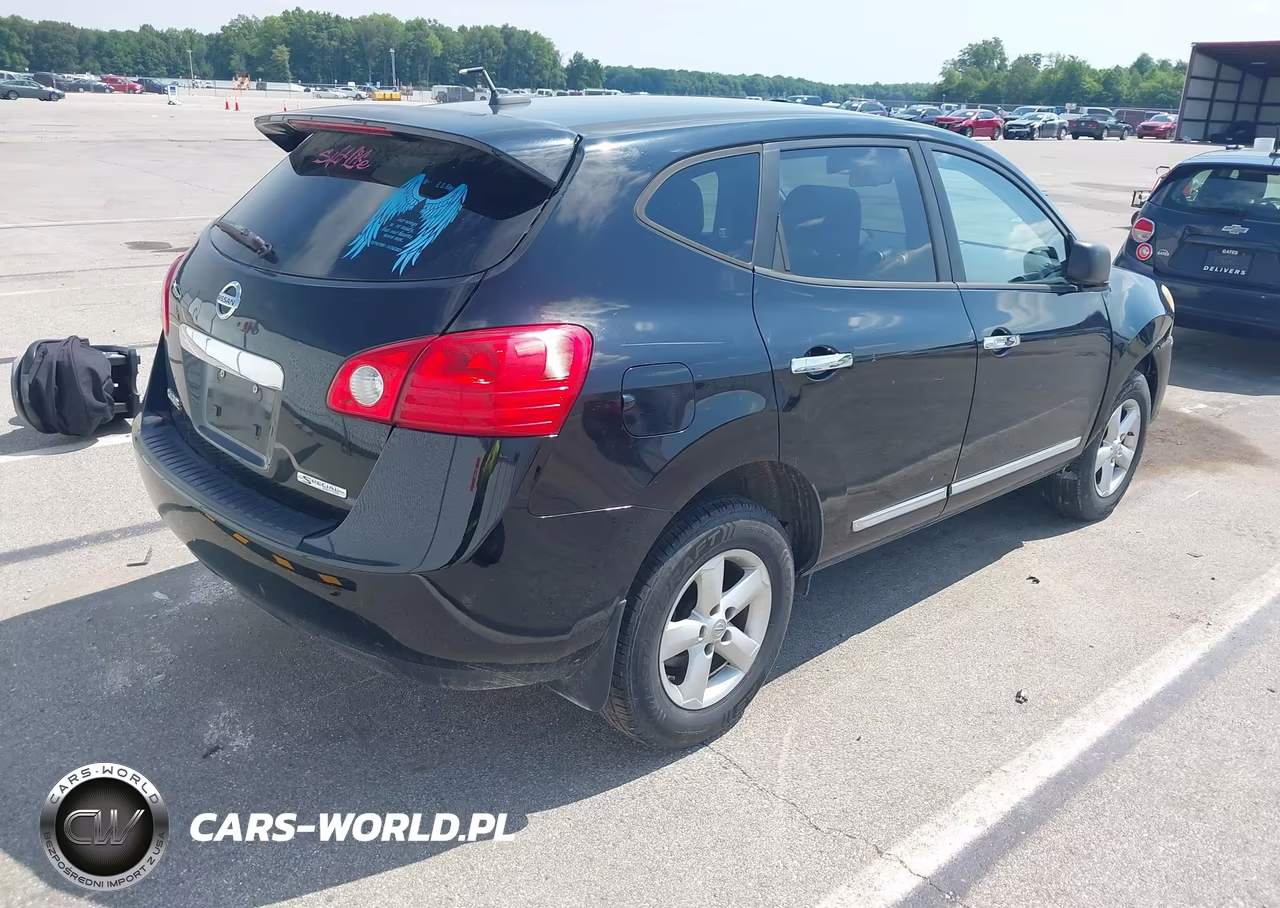 2013 Nissan Rogue S VIN:JN8AS5MT0DW500263 - 4
