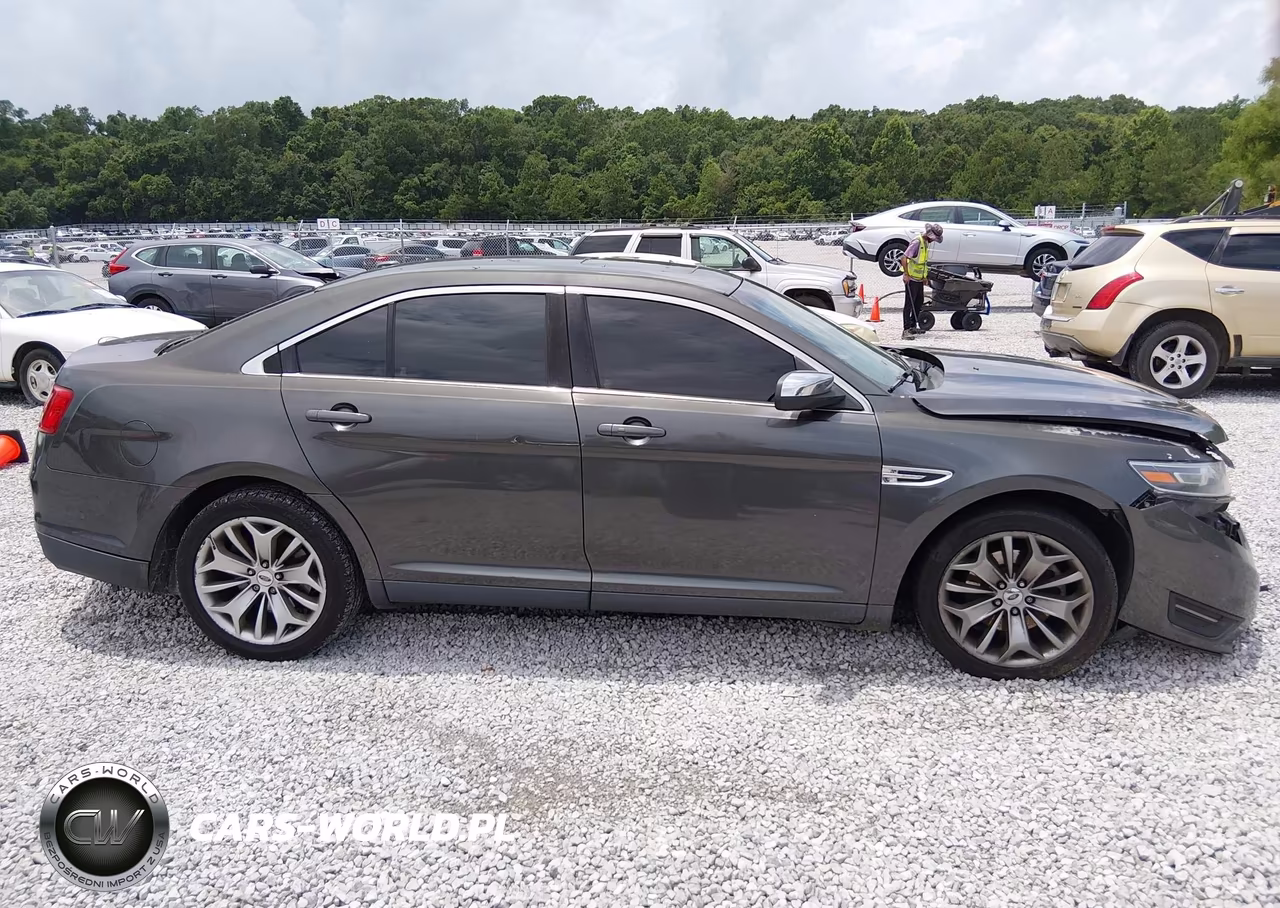 2017 Ford Taurus Limited VIN:1FAHP2F81HG102312 - 13