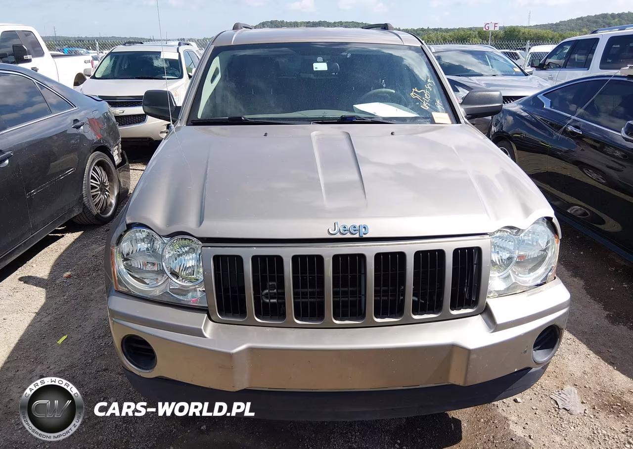 2005 Jeep Grand Cherokee Laredo VIN:1J4GS48K05C668872 - 12