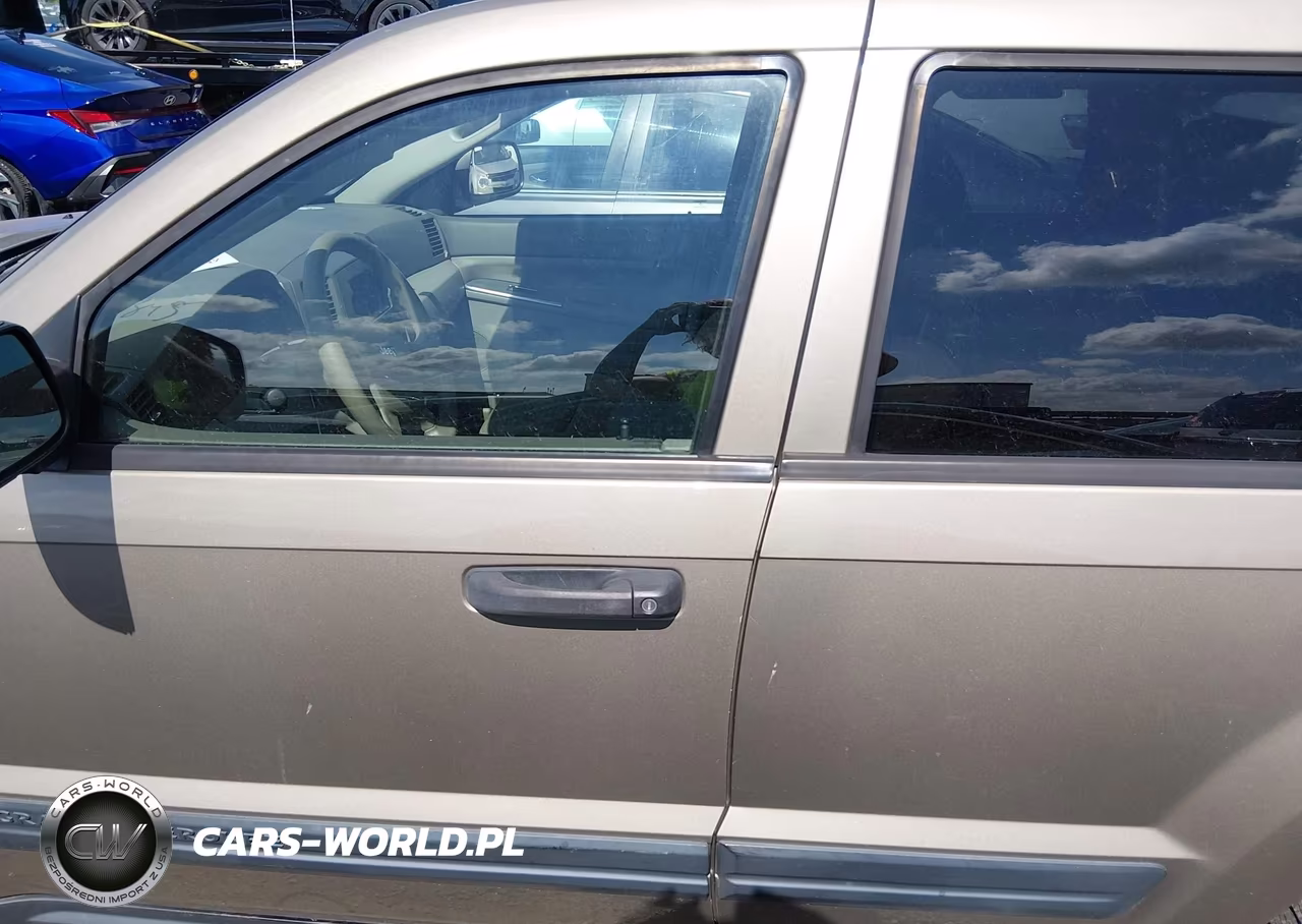 2005 Jeep Grand Cherokee Laredo VIN:1J4GS48K05C668872 - 14