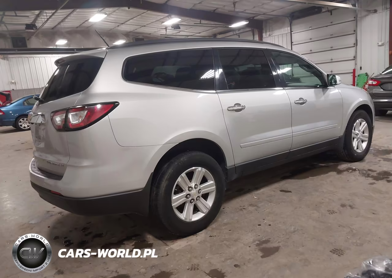 2014 Chevrolet Traverse Lt VIN:1GNKVHKD9EJ206578 - 4