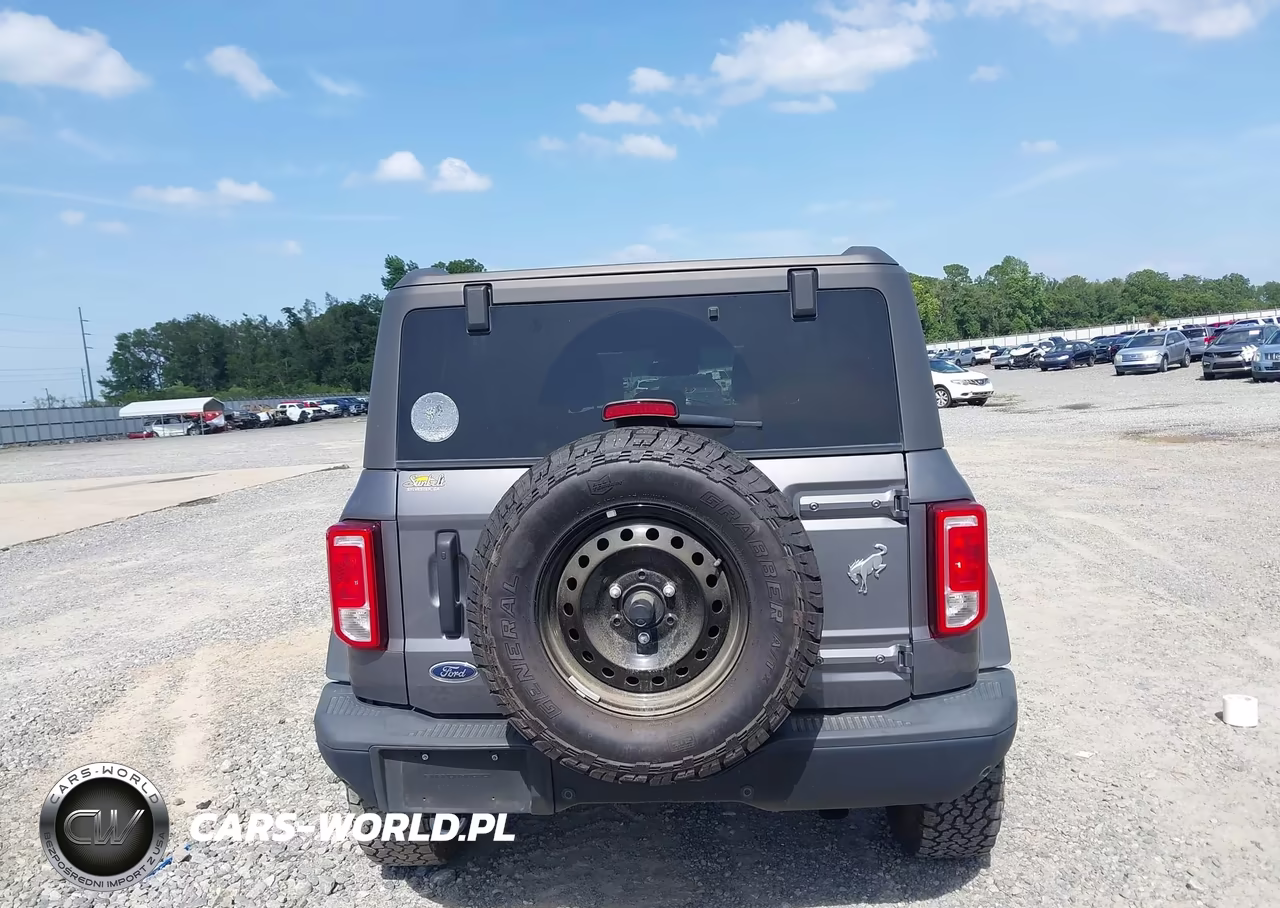 2023 Ford Bronco Black Diamond VIN:1FMEE5BP7PLC17242 - 16