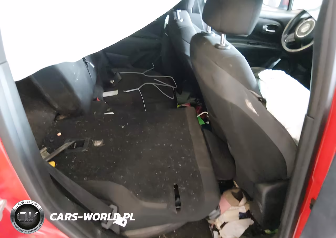 2019 Jeep Renegade Altitude 4X4 VIN:ZACNJBBB8KPJ79671 - 8