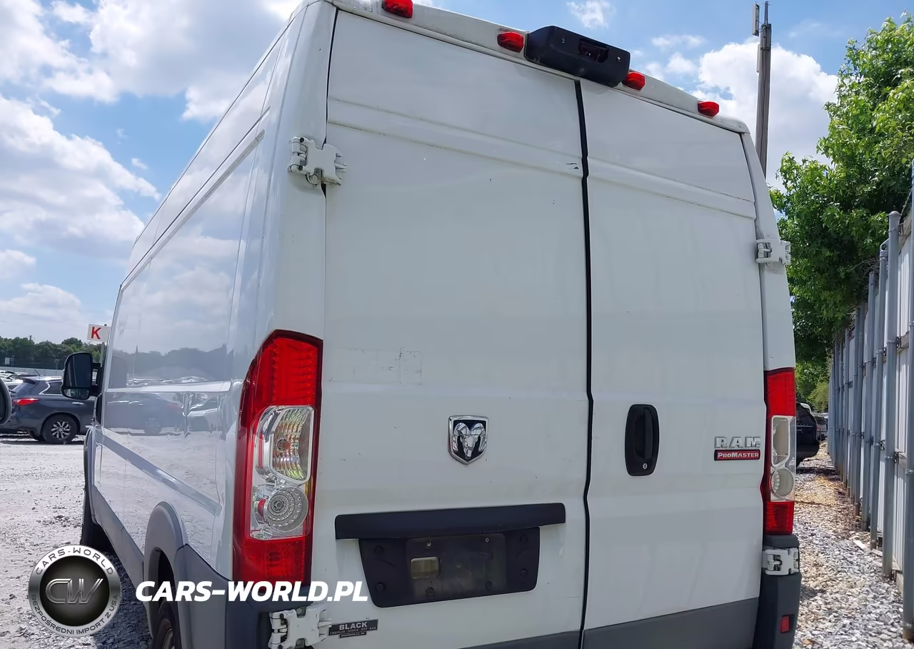 2018 Ram Promaster 2500 High Roof 159 Wb VIN:3C6TRVDGXJE104650 - 3
