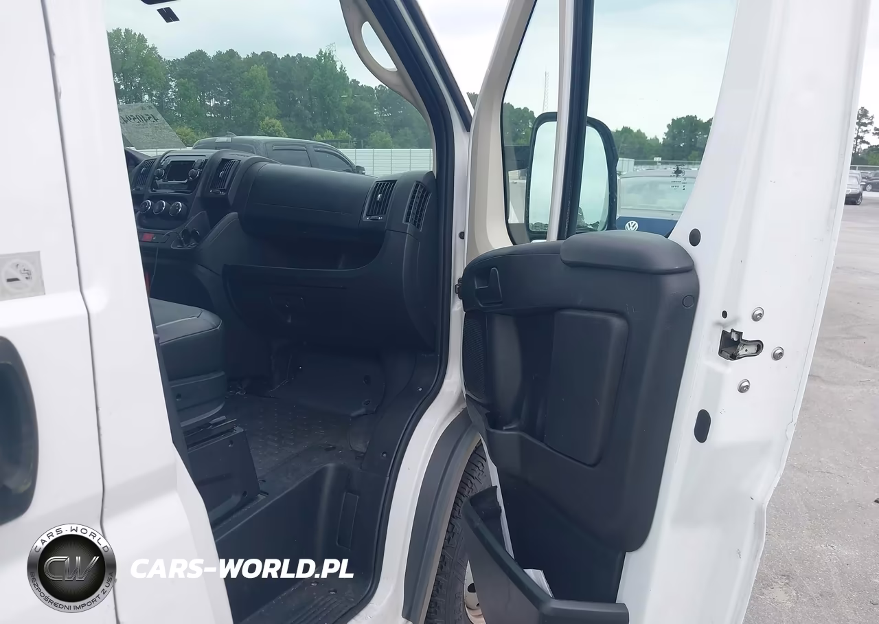 2018 Ram Promaster 2500 High Roof 159 Wb VIN:3C6TRVDGXJE104650 - 5